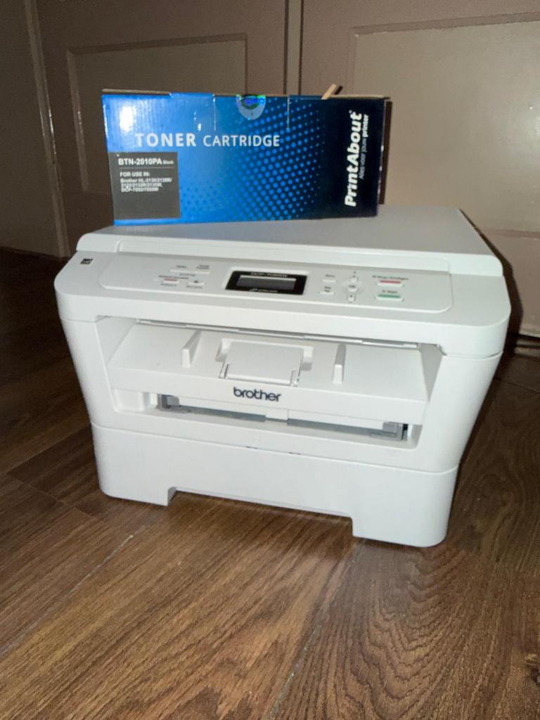 Brother DCP-7055W Compacte all-in-one zwart-witlaserprinter, Ophalen, Zo goed als nieuw