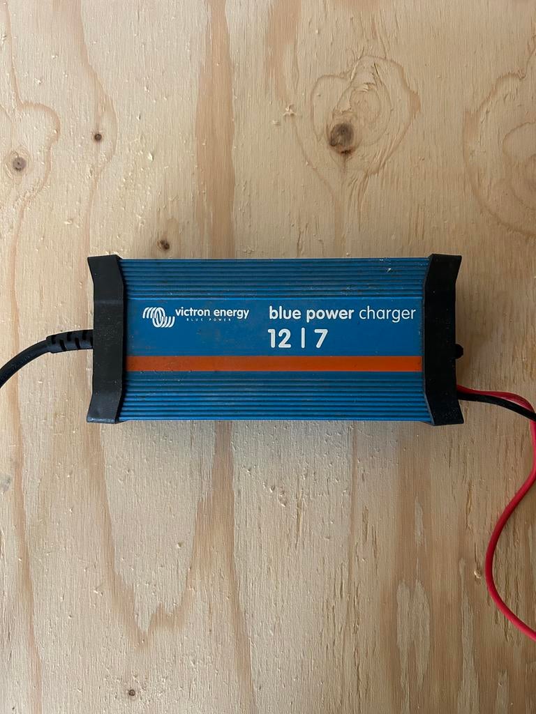 Victron Energy Blue Power Charger 12/7 acculader, Ophalen, Gebruikt, Universele onderdelen