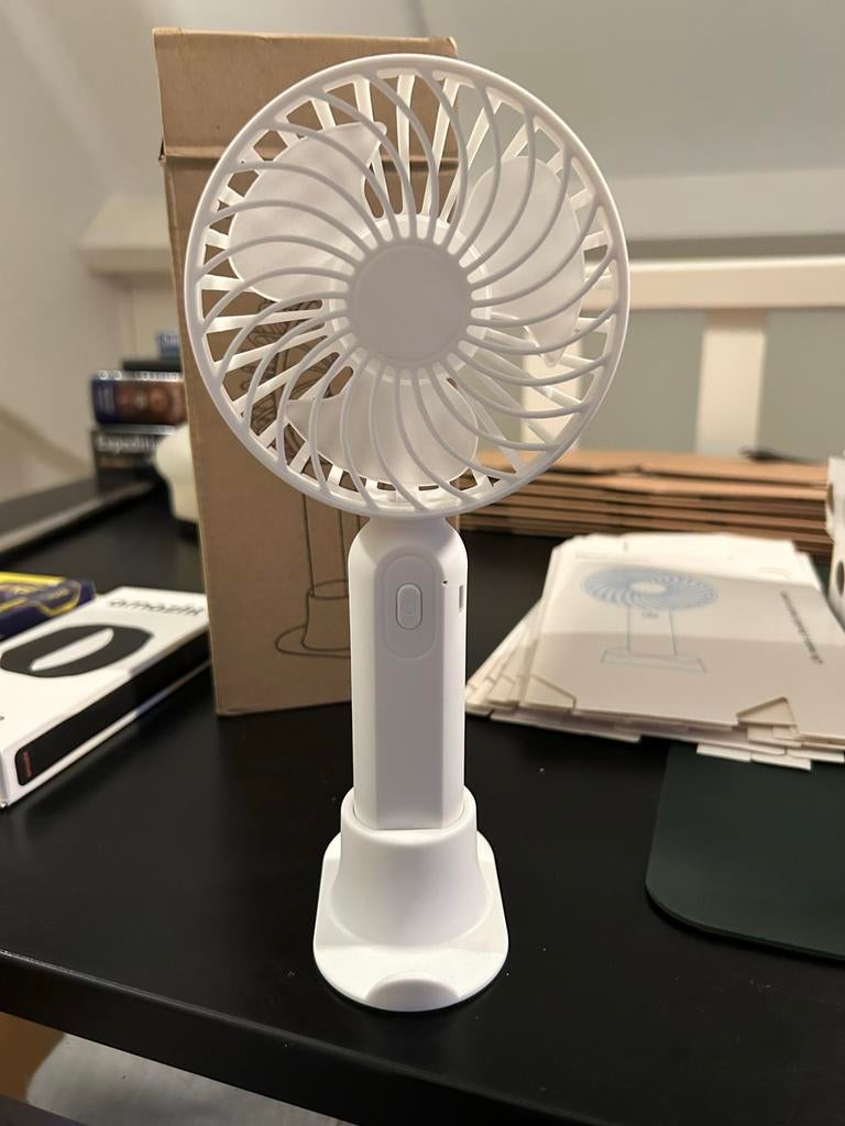 Handige Handventilator - Ideaal voor Onderweg!, Witgoed en Apparatuur, Ventilatoren, Ophalen of Verzenden, Ventilator met afstandsbediening