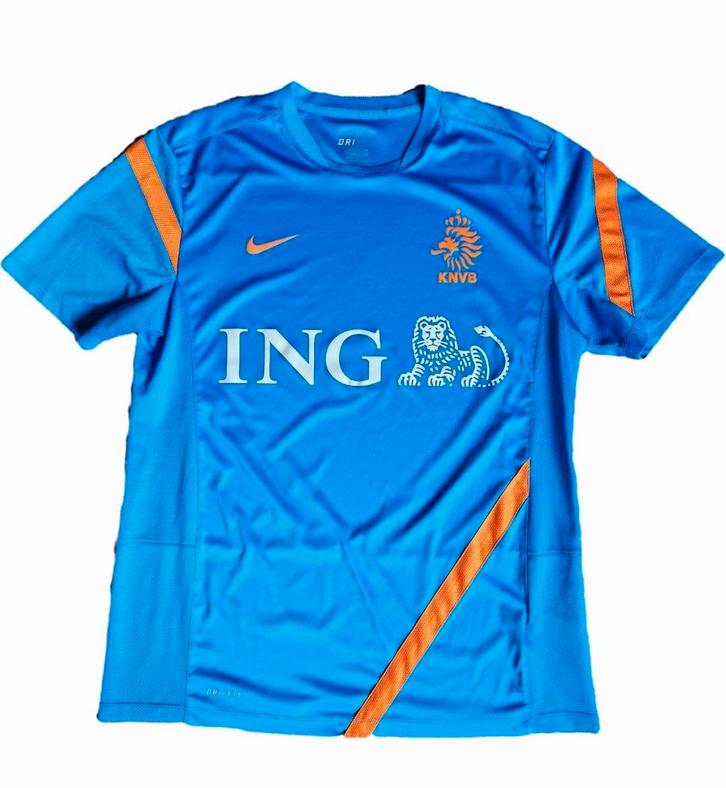 Nederlands elftal training shirt 2012 KNVB Oranje L, Kleding | Heren, Sportkleding, Gedragen, Voetbal, Maat 52/54 (L), Blauw, Ophalen of Verzenden