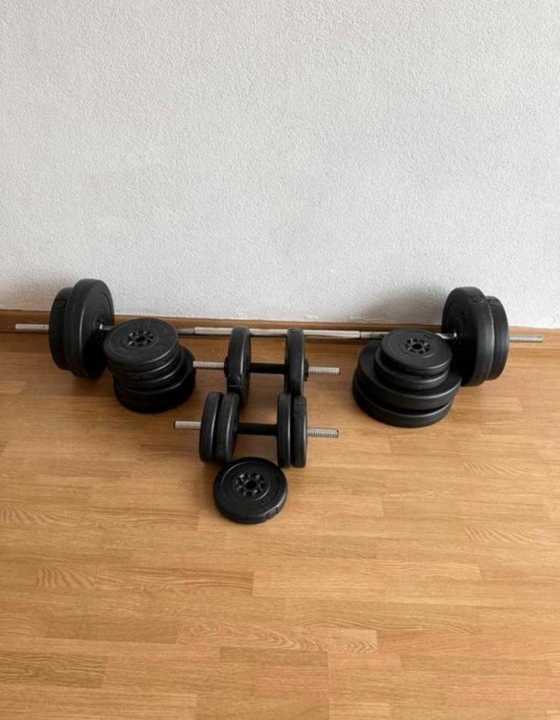 102 kg gewichten platen barbell dumbbels, Sport en Fitness, Fitnessmaterialen, Ophalen of Verzenden, Zo goed als nieuw