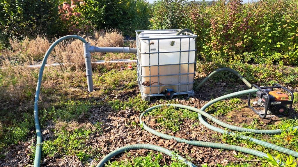 Waterbron voor tuinbesproeiing met grondwater, Tuin en Terras, Ophalen of Verzenden, Gebruikt, Elektrisch, Beregeningspomp