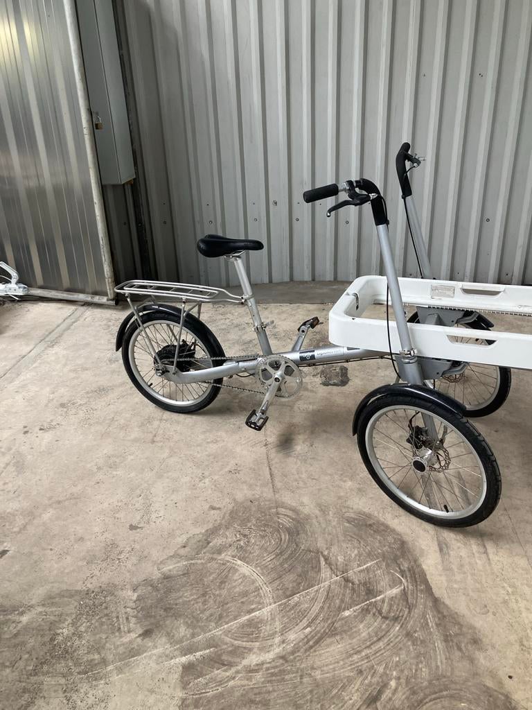 Taga bakfiets moet weg dit weekeinde, Fietsen en Brommers, Fietsen | Bakfietsen, Ophalen of Verzenden, Gebruikt, Goederen, Overige merken