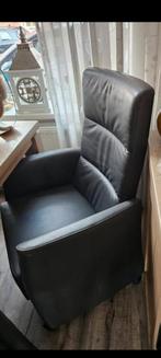 Eetkamer stoelen leder, Ophalen, Leer, Zo goed als nieuw, Vier