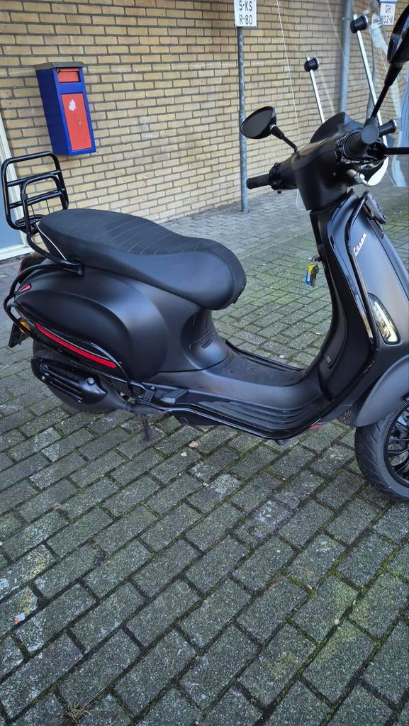 Scooter vespa sprint., Ophalen, Vespa S, Zo goed als nieuw, Benzine
