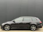 Volkswagen Golf 1.5 TSI 2x R-Line Automaat |eye-catcher|, Auto's, Stof, 4 cilinders, Adaptive Cruise Control, Zwart