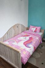 Steigerhouten meisjesbed met hartje, Ophalen, 85 tot 100 cm, Zo goed als nieuw, Matras