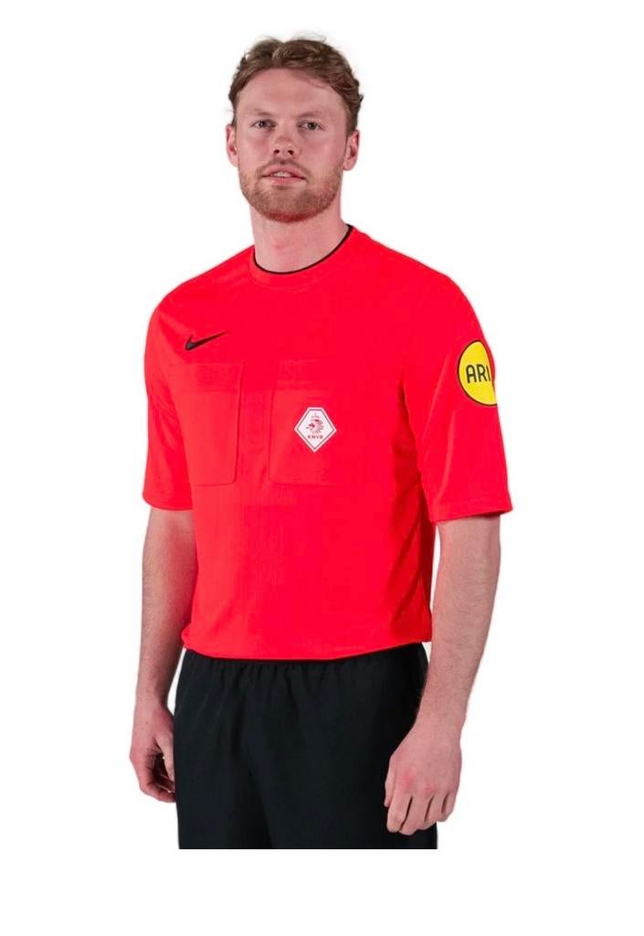 KNVB Scheidsrechter Shirt - Diverse Kleuren maat Medium, Kleding | Heren, T-shirts, Ophalen of Verzenden, Gedragen, Maat 48/50 (M)