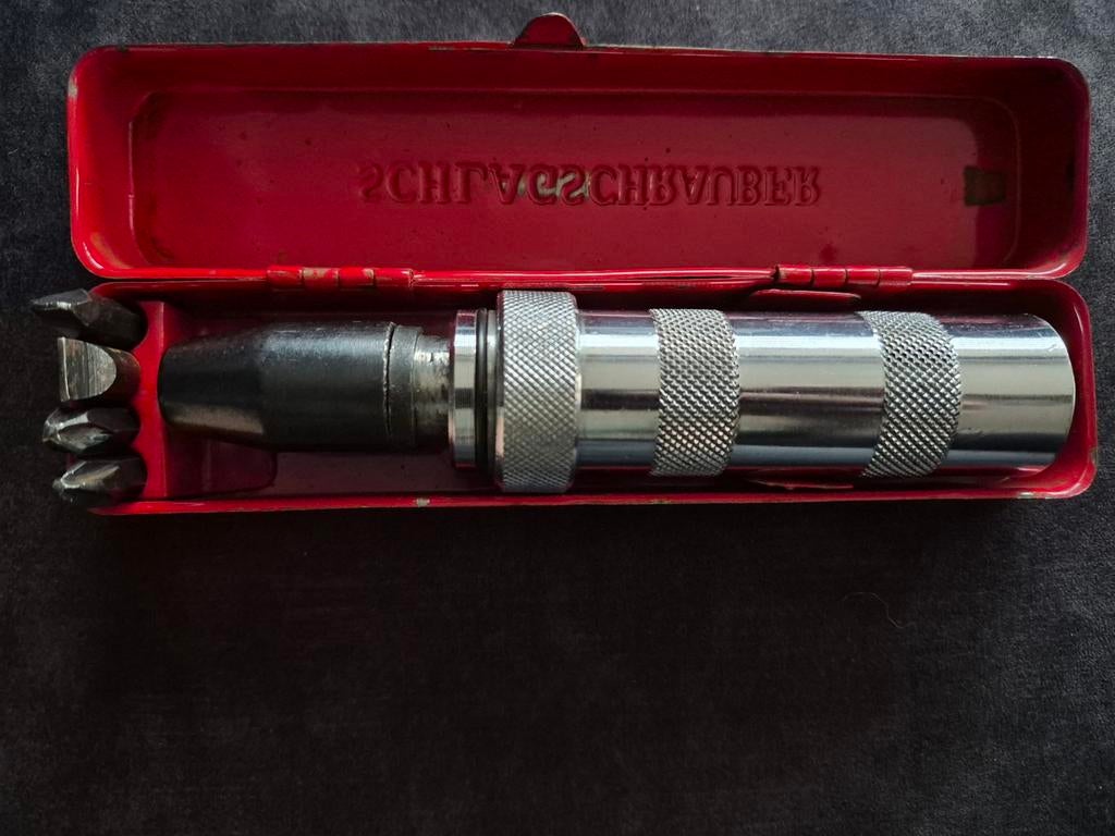 Slagschroevendraaier set in metalen doos, Ophalen of Verzenden, Gebruikt