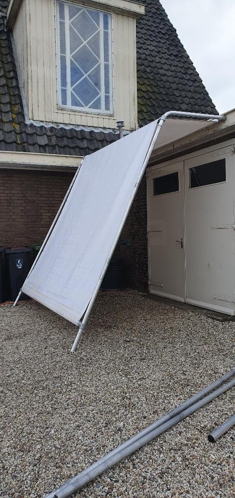 Schilder doorwerkscherm, Buitenschilderwerk