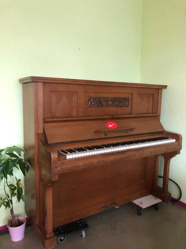 Piano, Muziek en Instrumenten, Piano's, Ophalen, Gebruikt, Bruin, Piano