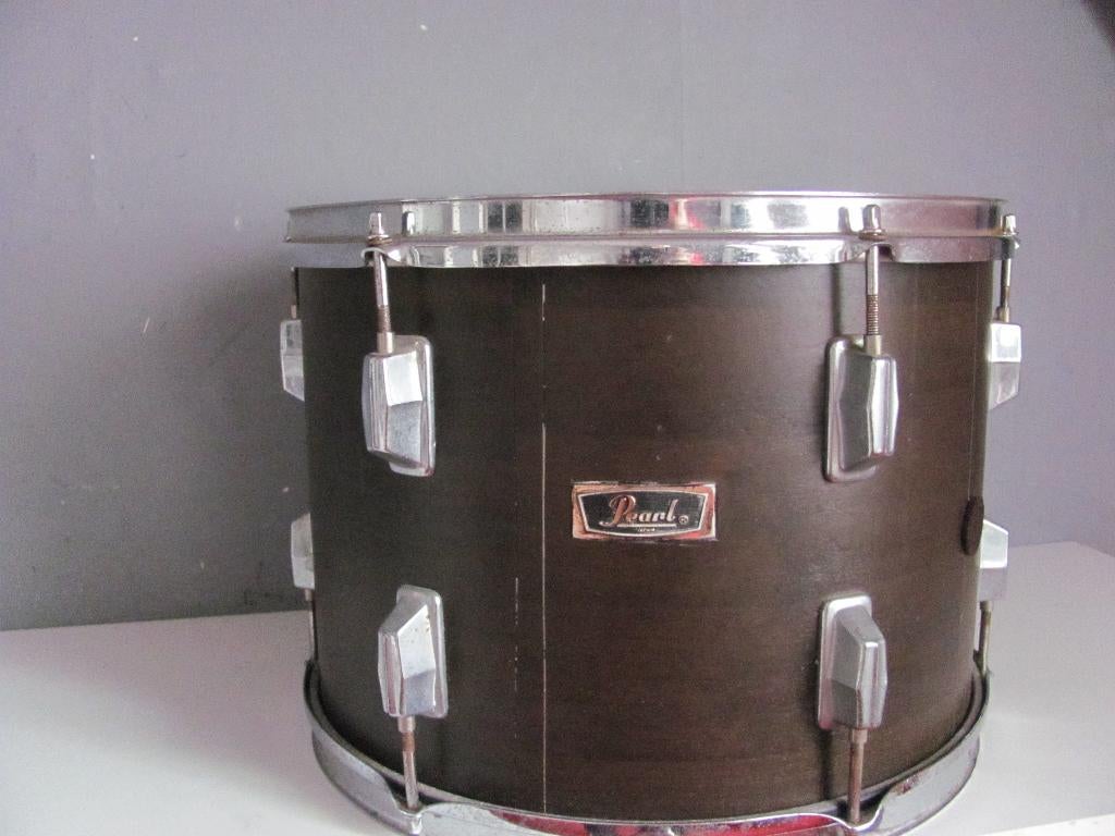 Trommel van Pearl (japan) het is opnieuw beplakt, Ophalen, Gebruikt, Pearl