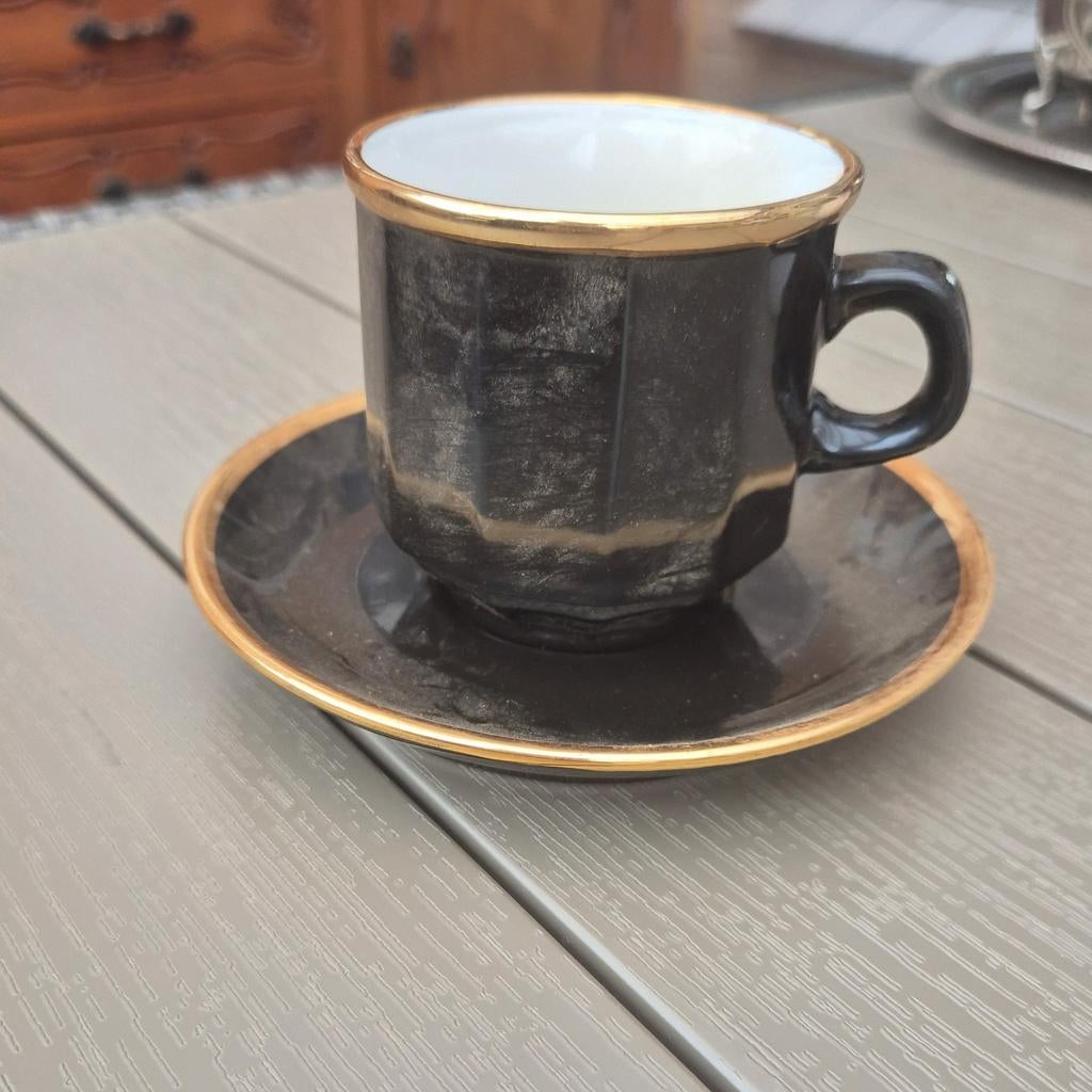 Walküre Porzellan Bayreuth Kop en Schotel - Zwart/Goud, Ophalen