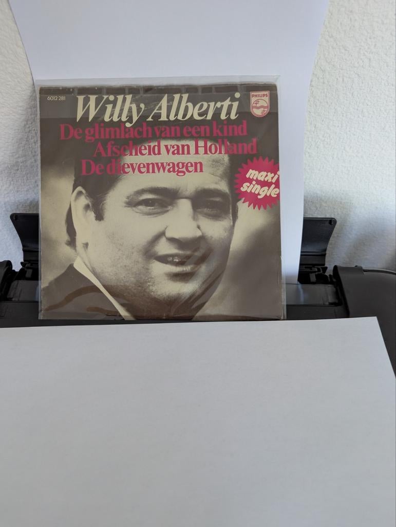Willy Alberti - Glimlach van een kind ( vinyl single EP), Ophalen of Verzenden, Gebruikt, Nederlandstalig, EP