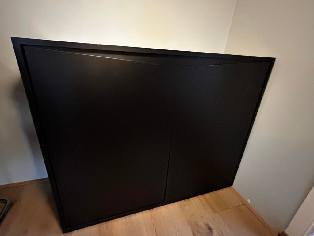 Aquariumkast zwart, Dieren en Toebehoren, Vissen | Aquaria en Toebehoren, Ophalen, Zo goed als nieuw, Aquariummeubel