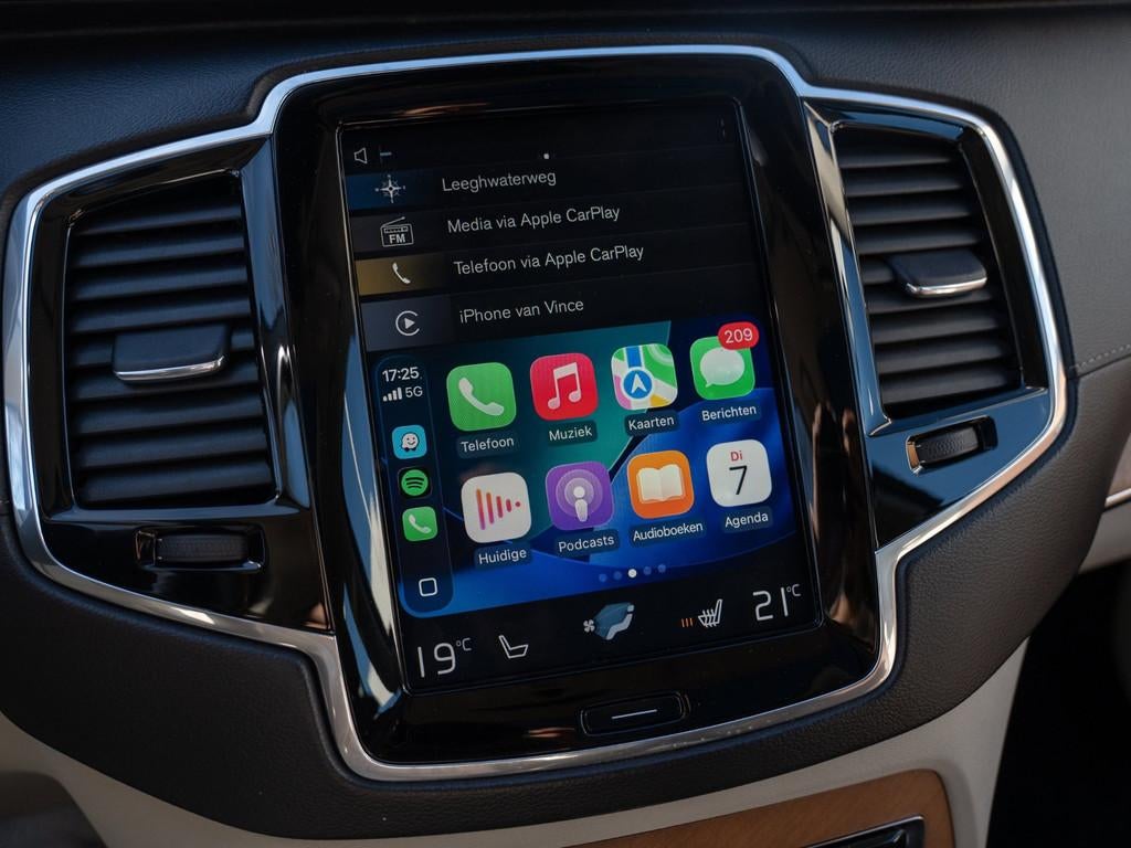 Volvo XC90 2.0 T8 Twin Engine AWD Inscription - 7 PERS - PAN, Auto's, Volvo, 4 cilinders, 1969 cc, 150 min, 7 stoelen