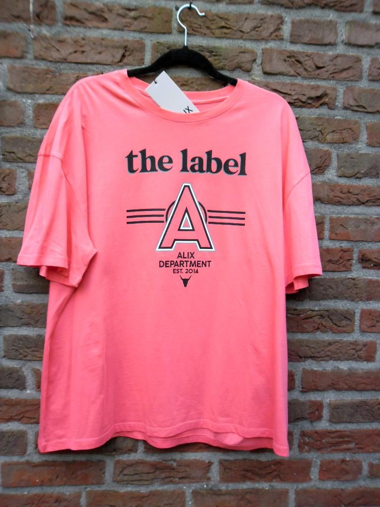 Nieuwe ALix the label t shirt koraal met print maat xl, Kleding | Dames, T-shirts, Maat 46/48 (XL) of groter, Nieuw, Ophalen of Verzenden