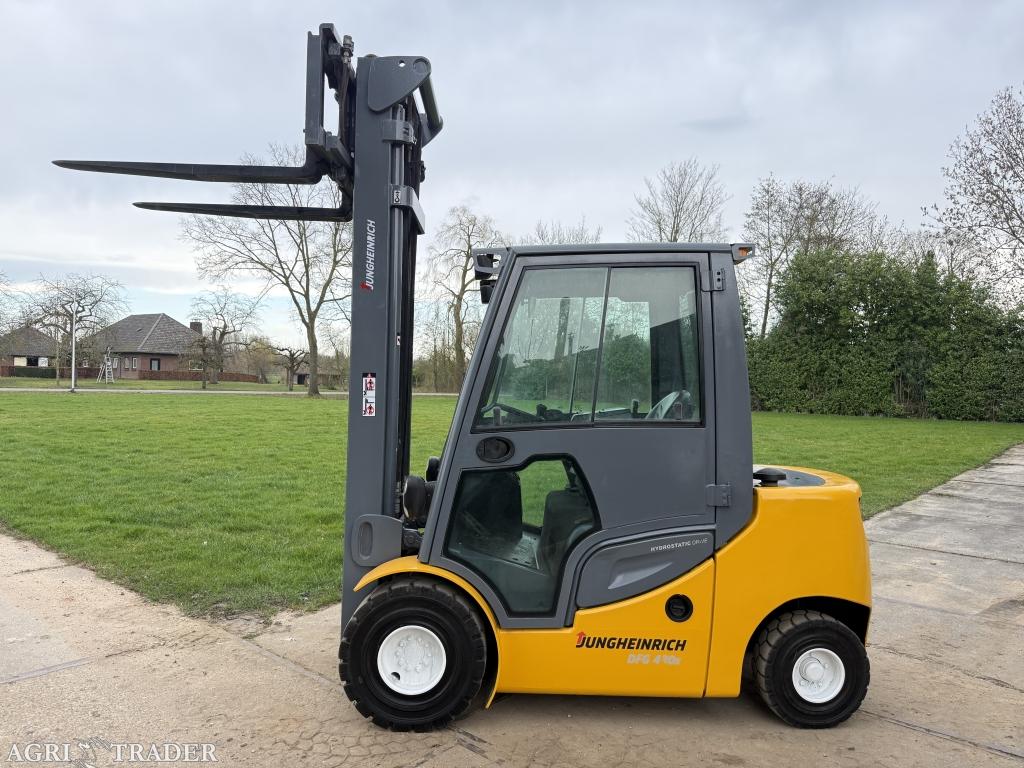 Jungheinrich 3000KG diesel triplo 7m Sideshift 4e vent 2300u