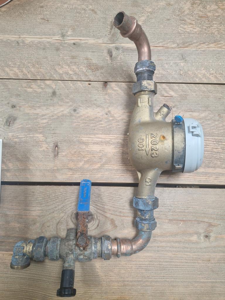 Zenner watermeter met koperen leidingen en kraan, Doe-het-zelf en Verbouw, Ophalen, Overige materialen, Gebruikt, Overige typen