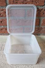 Wyetainer container - vierkant 1,5 liter met deksel, Overige materialen, Ophalen of Verzenden, Overige stijlen, Schaal of Schalen