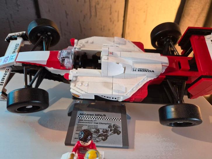 LEGO Icons McLaren MP4/4 & Ayrton Senna 10330, Kinderen en Baby's, Speelgoed | Duplo en Lego, Zo goed als nieuw, Lego, Complete set