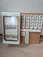 Schakelkast met stopcontacten en zekeringen, Doe-het-zelf en Verbouw, Elektra en Kabels, Ophalen of Verzenden