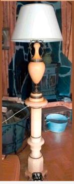 Antieke marmeren lamp op zuil, Ophalen of Verzenden