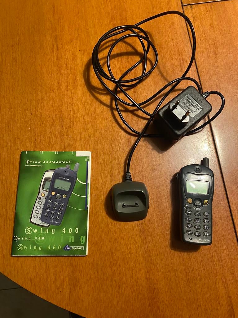 Draadloze telefoon swing 400, Ophalen of Verzenden, Zo goed als nieuw, Zwart, Overige modellen