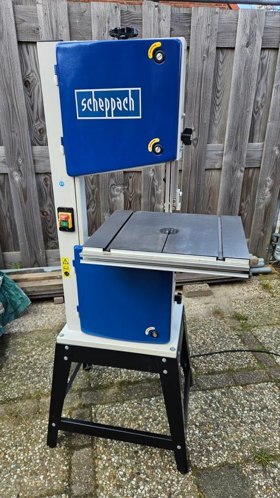 ZGAN Scheppach hbs300 lintzaag, nieuweprijs 480 euro, Ophalen, Zo goed als nieuw, Lintzaag, 1200 watt of meer
