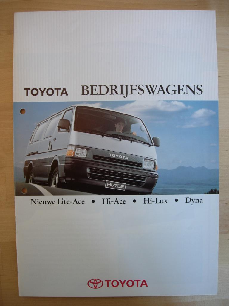 Toyota HiLux HiAce LiteAce Dyna Brochure 1992, Toyota, Zo goed als nieuw, Opel, Ophalen of Verzenden