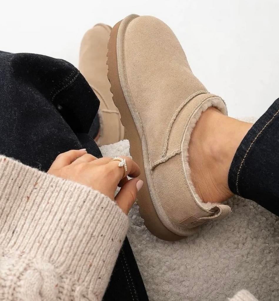 UGG classic micro boots, laarzen, schoenen, enkellaarzen, Verzenden, Nieuw, Zwart