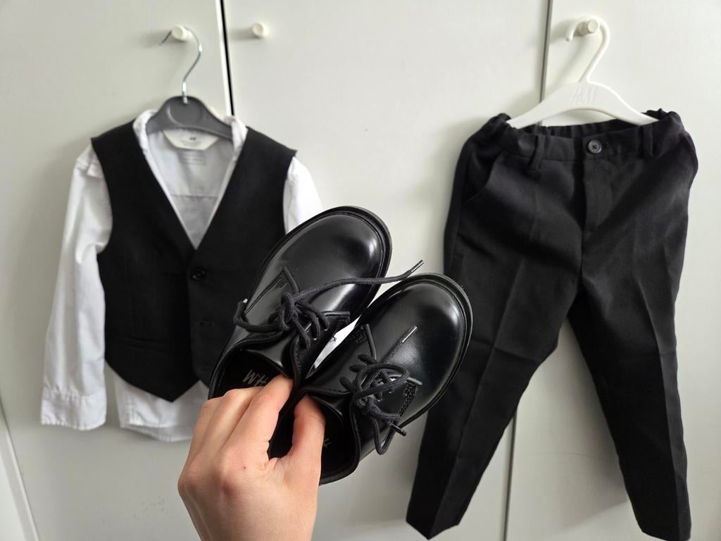 Net jongens setje met schoenen maat 104, Ophalen of Verzenden