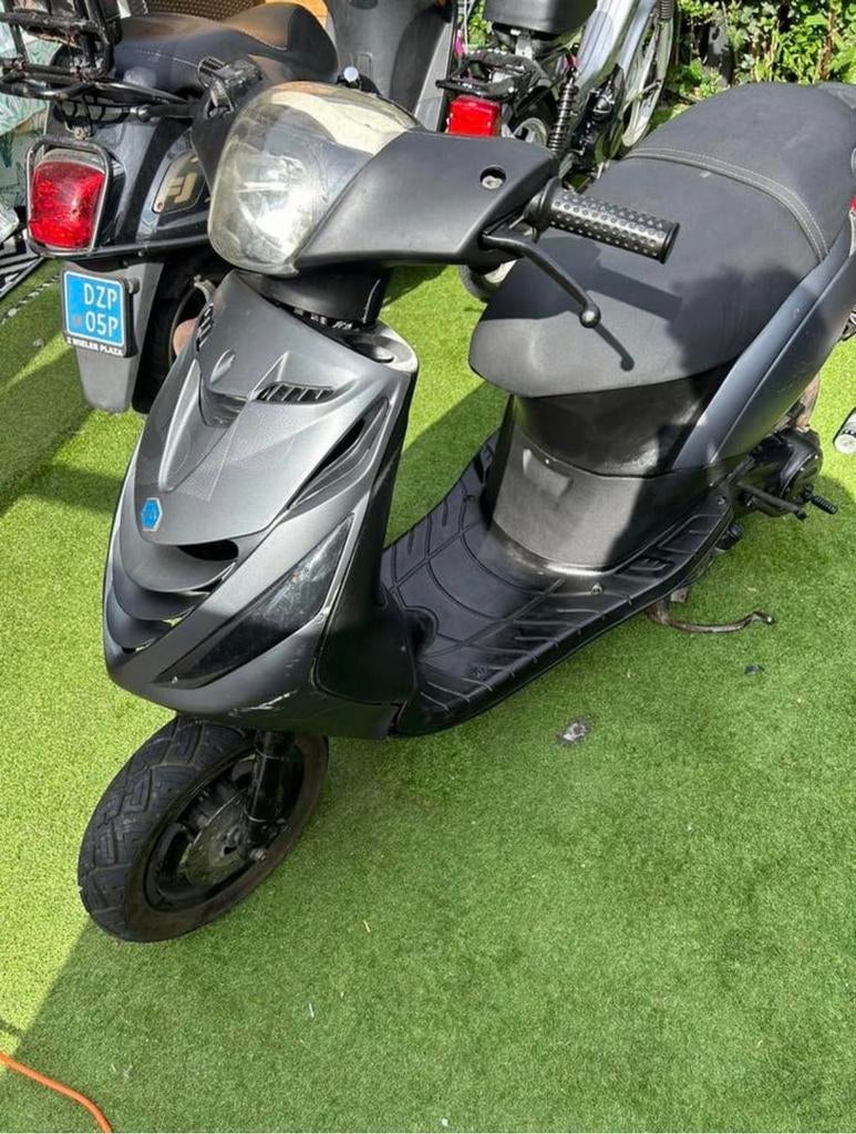 Scooter gezocht voor €275‼️‼️, Ophalen of Verzenden, Gebruikt, Maximaal 45 km/u, Benzine