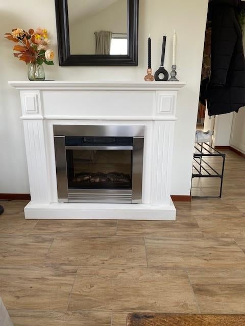 Schouw met elektrische kachel, Huis en Inrichting, Haarden, Gebruikt, Elektrische haard, Ophalen