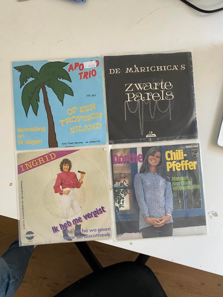 Vinyl singles, nederlandstalig, Ophalen of Verzenden, Zo goed als nieuw, 7 inch, Levenslied of Smartlap