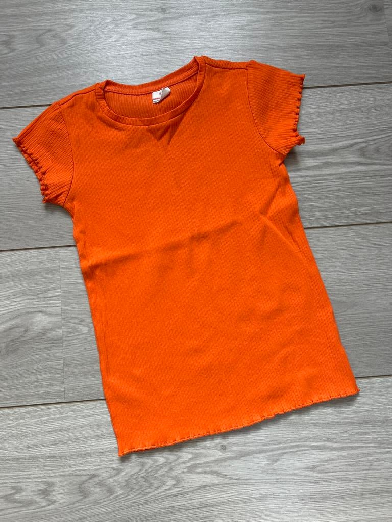 Oranje geribbeld T-shirt 134/140, Kinderen en Baby's, Kinderkleding | Maat 134, Ophalen of Verzenden, Zo goed als nieuw, Meisje