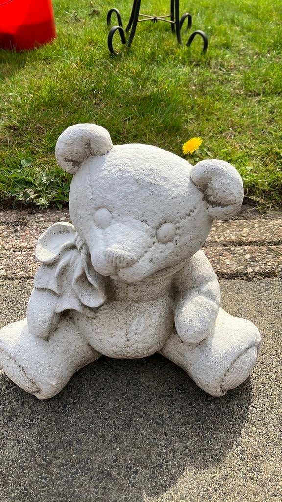 Mooi beeldje beer 34 cm hoog, Tuin en Terras, Ophalen, Zo goed als nieuw