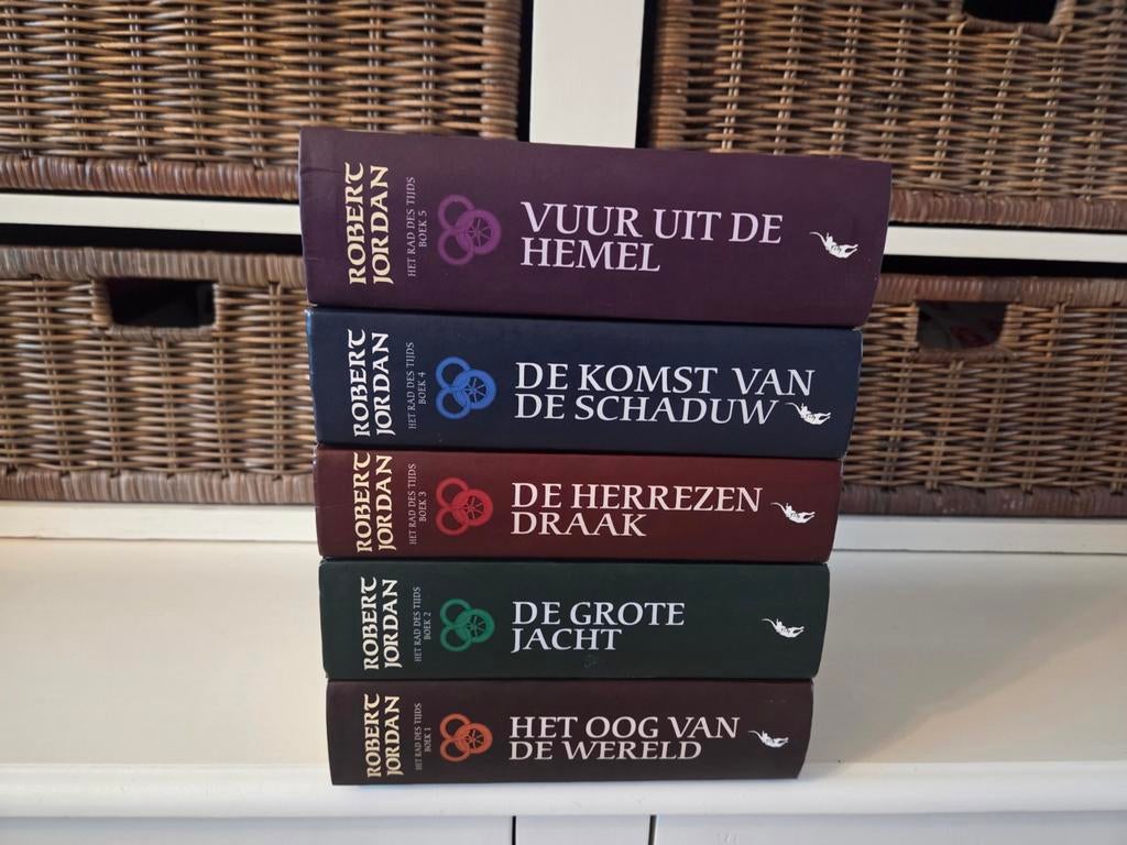 Robert Jordan - Het rad des tijds, Boeken, Ophalen of Verzenden, Gelezen