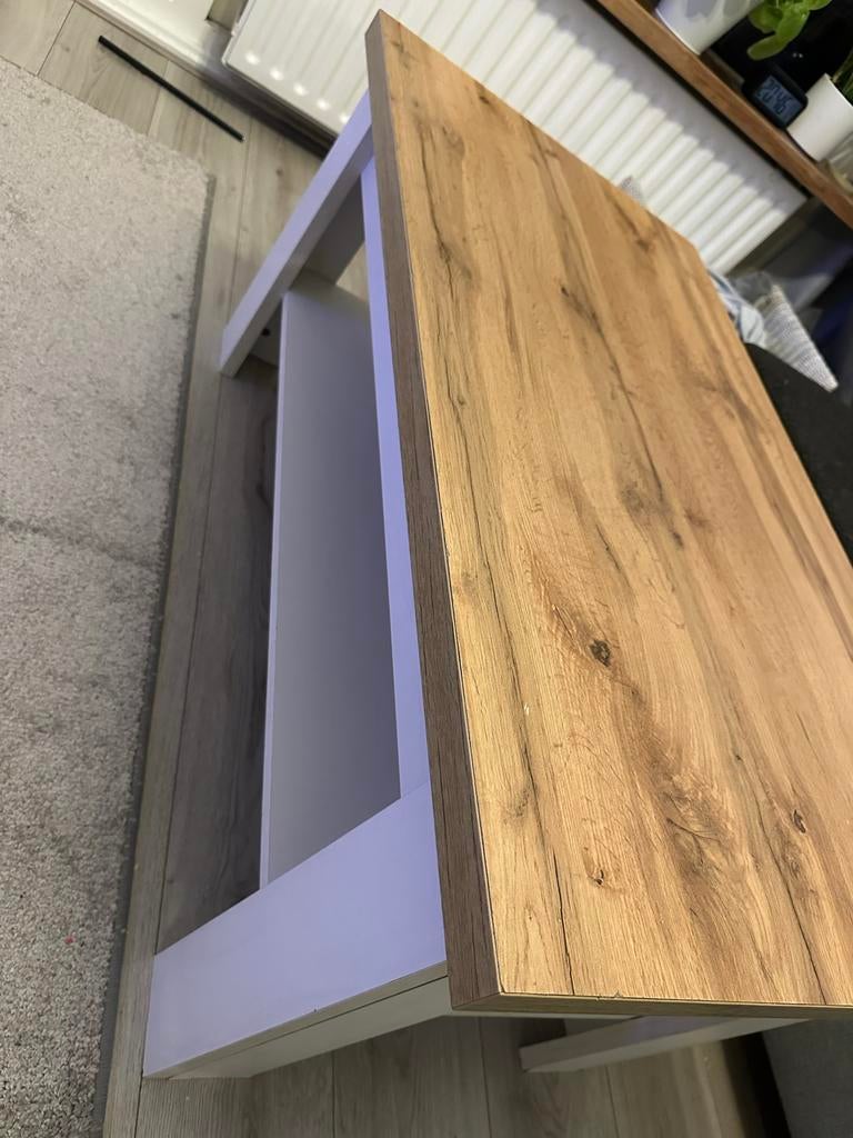 Salontafel JYSK - Hout met wit onderstel, Gebruikt, 100 tot 150 cm, Minder dan 50 cm, Rechthoekig