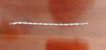 Tennisarmband (nieuw) 19 cm (armband) .  . Kristalgeslepen k