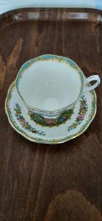 1 Royal Albert Kop en Schotel (Chelsea Bird)., Ophalen of Verzenden, Zo goed als nieuw, Porselein, Kop en/of schotel