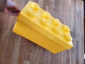 Lego opbergbak beschikbaar voor biedingen