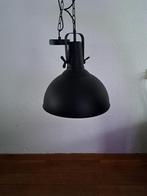 Te koop, zwarte industriële hanglamp, Ophalen of Verzenden, Zo goed als nieuw, Metaal, Minder dan 50 cm