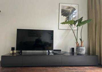 Molteni Console Pass 240x64 - Stijlvol TV Meubel beschikbaar voor biedingen