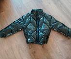 NIKKIE - zwart glanzend (ski) jas, Maat 38/40 (M), Verzenden, Zwart, Nieuw
