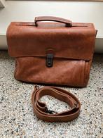 Cognacbruine lederen aktetas met schouderband, Sieraden, Tassen en Uiterlijk, Tassen | Schooltassen, Gebruikt, Bruin, Aktetas of Boekentas