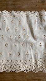 7,5 meter cremekleurige broderie, Ophalen of Verzenden
