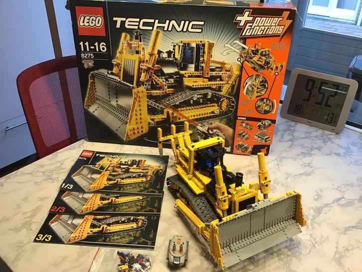 Lego Technic 8275 Motorized - Buldozer (klassieker met PF), Kinderen en Baby's, Speelgoed | Duplo en Lego, Zo goed als nieuw, Ophalen of Verzenden