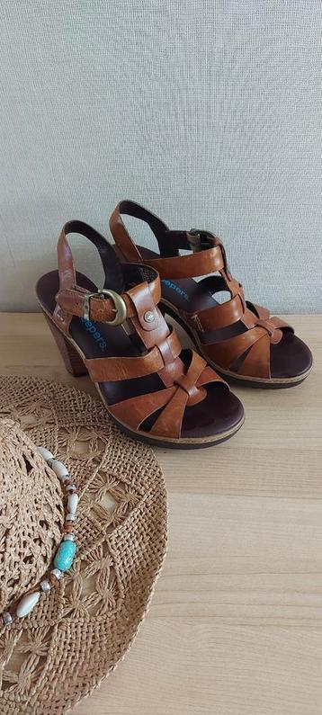 Zeer mooie leren sandalen met hak Timberland mt 38  beschikbaar voor biedingen