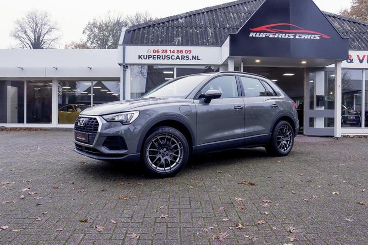 Audi Q3 45 TFSI e edition 245pk Chronos Grey/Virtual/ACC/Tre, Auto's, Audi, Bedrijf, Te koop, Q3, ABS, Adaptive Cruise Control